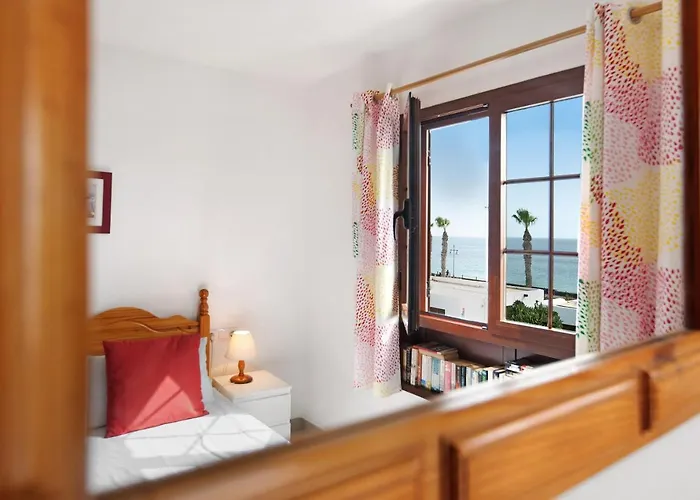 Puerto Chico 9 * Playa Blanca