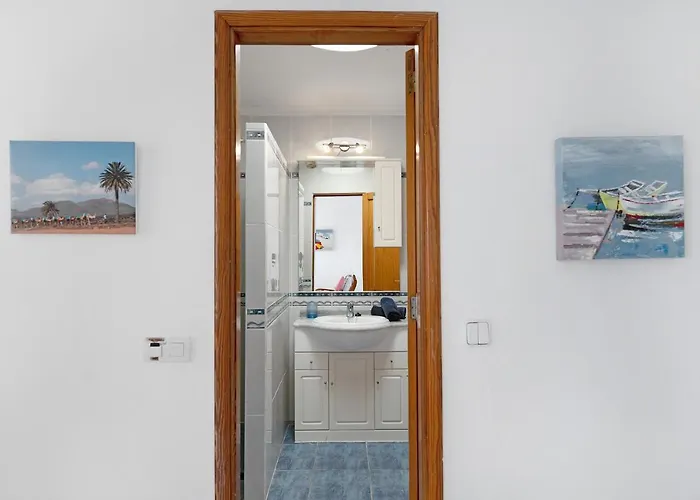 Puerto Chico 9 아파트